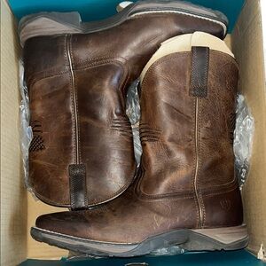 ARIAT Brown Leather Cowboy Boots